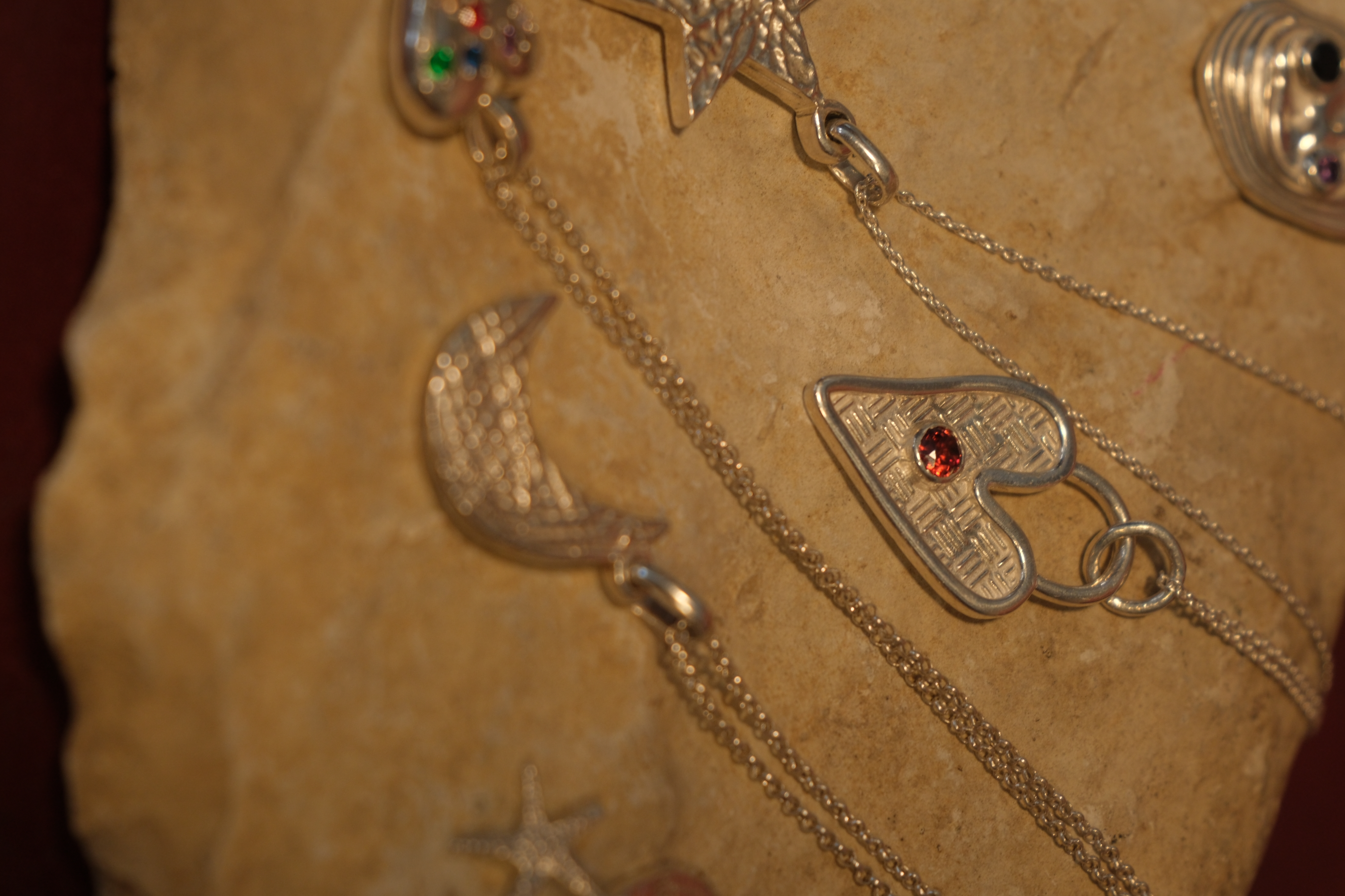 ვერცხლის ხელნაკეთი ყელსაბამი